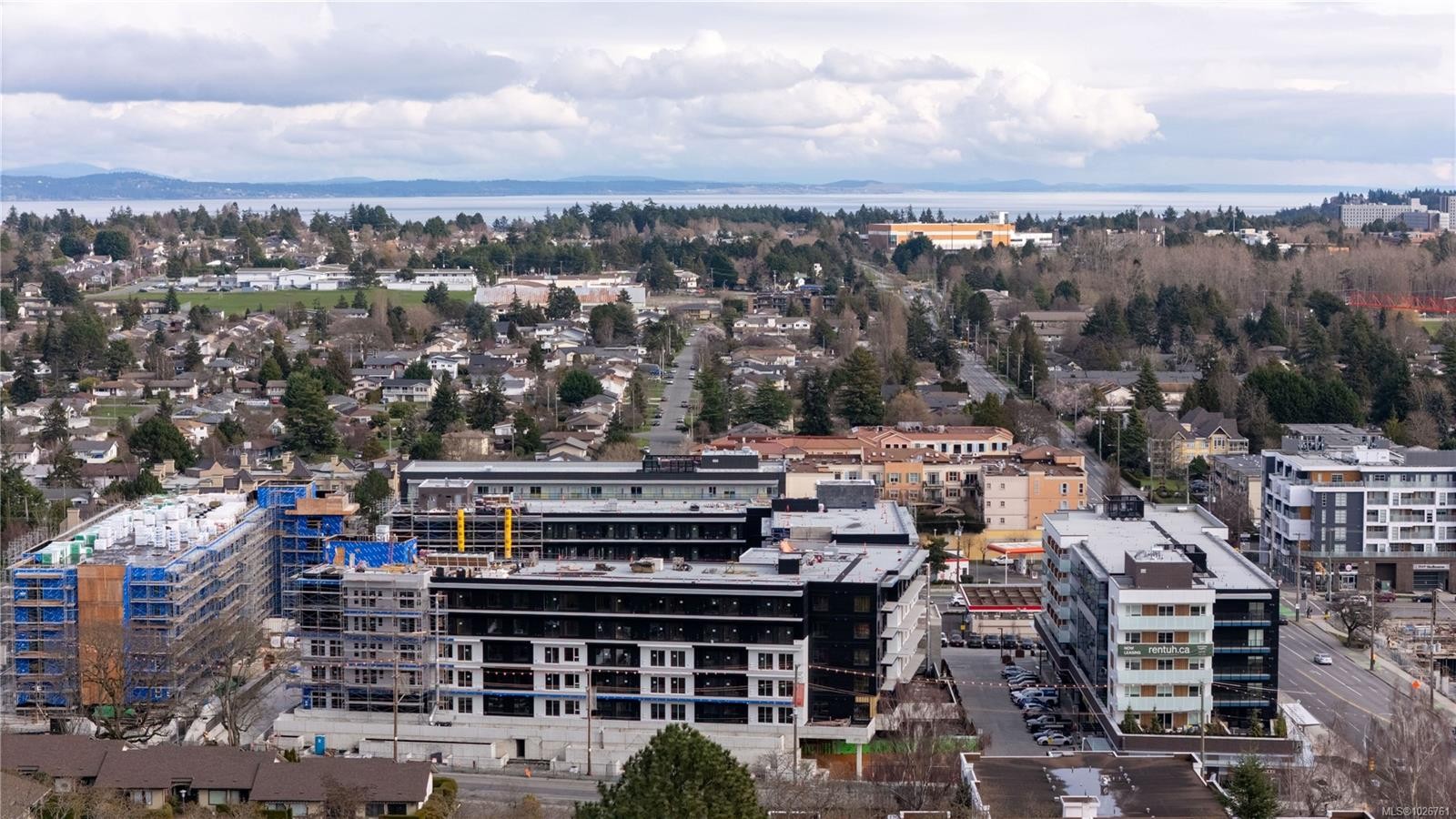 116-3962 Cedar Hill Rd, Saanich, BC - Outdoor With View