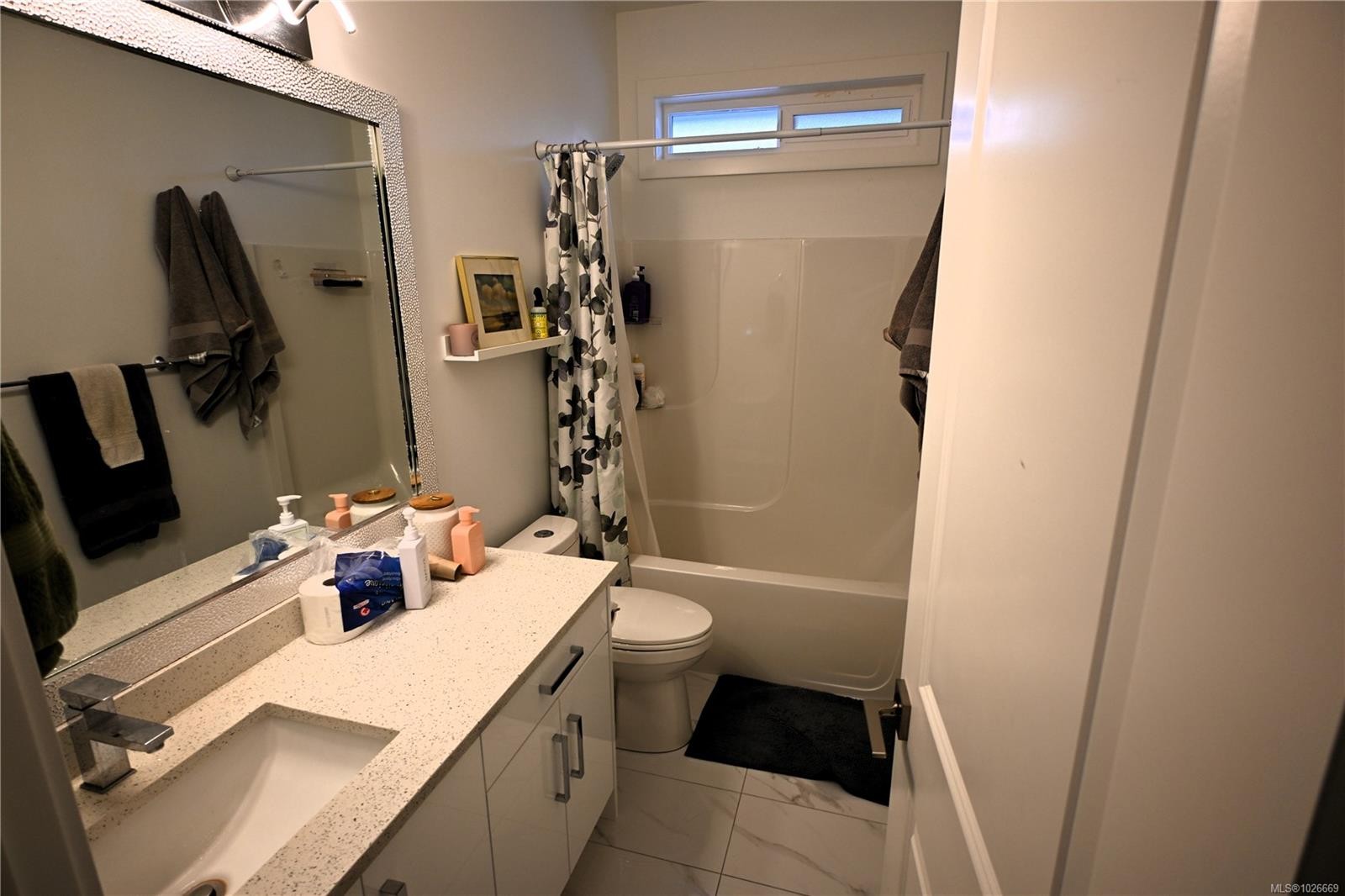 1656 Roberta Rd South, Nanaimo, BC