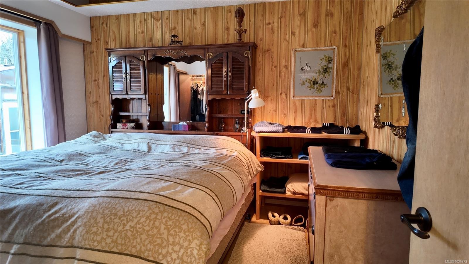 7710 Cedar Pl, Port Hardy, BC - Indoor Photo Showing Bedroom