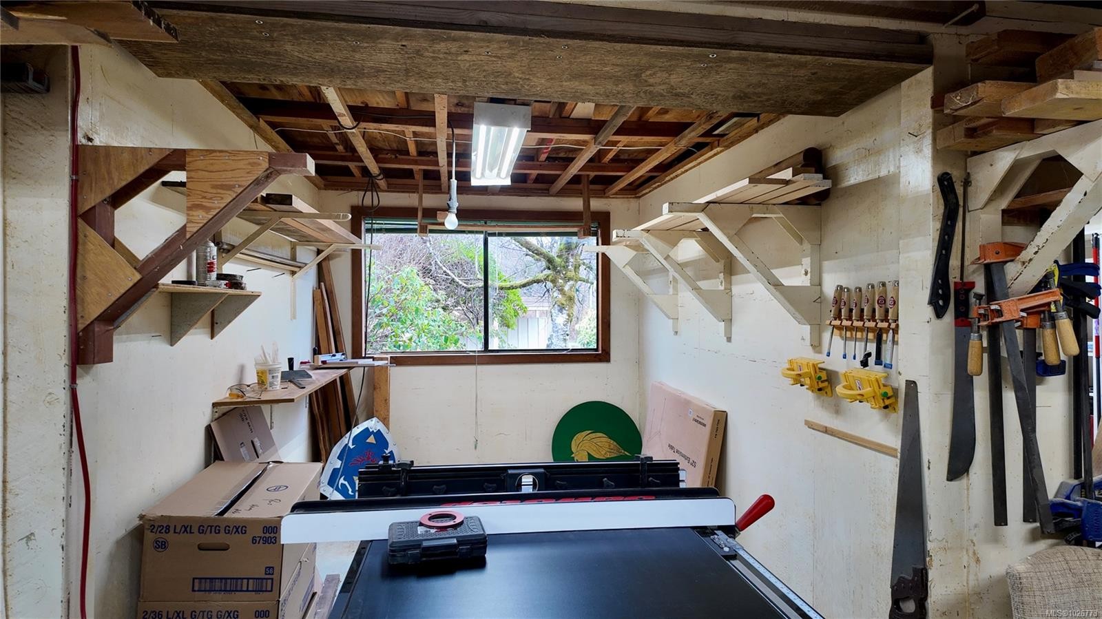 7710 Cedar Pl, Port Hardy, BC - Indoor