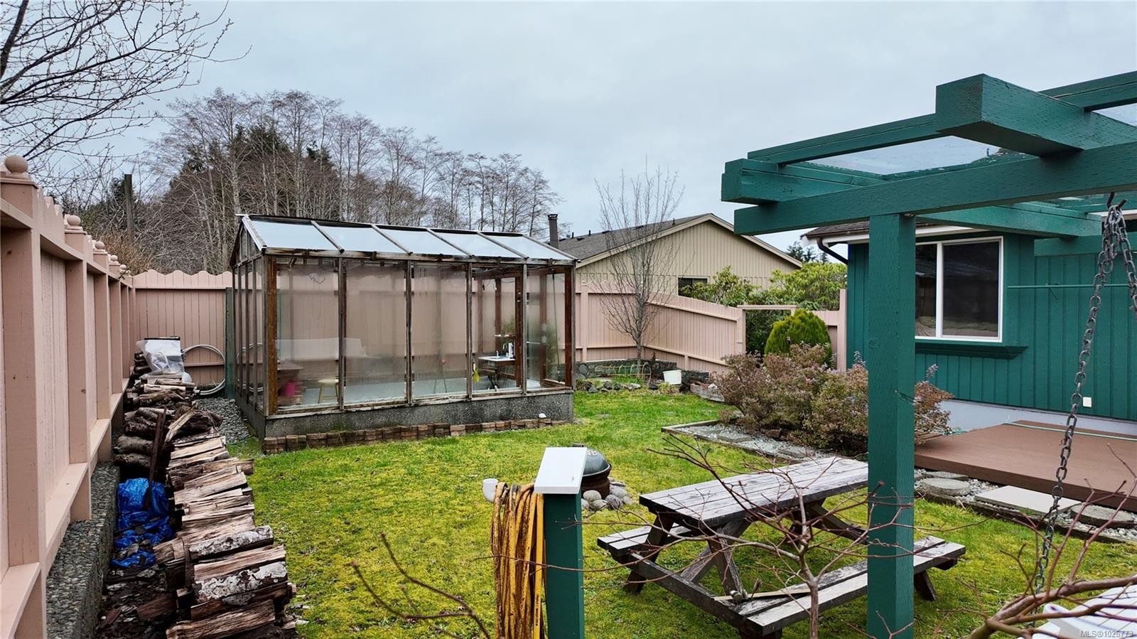 7710 Cedar Pl, Port Hardy, BC - Outdoor