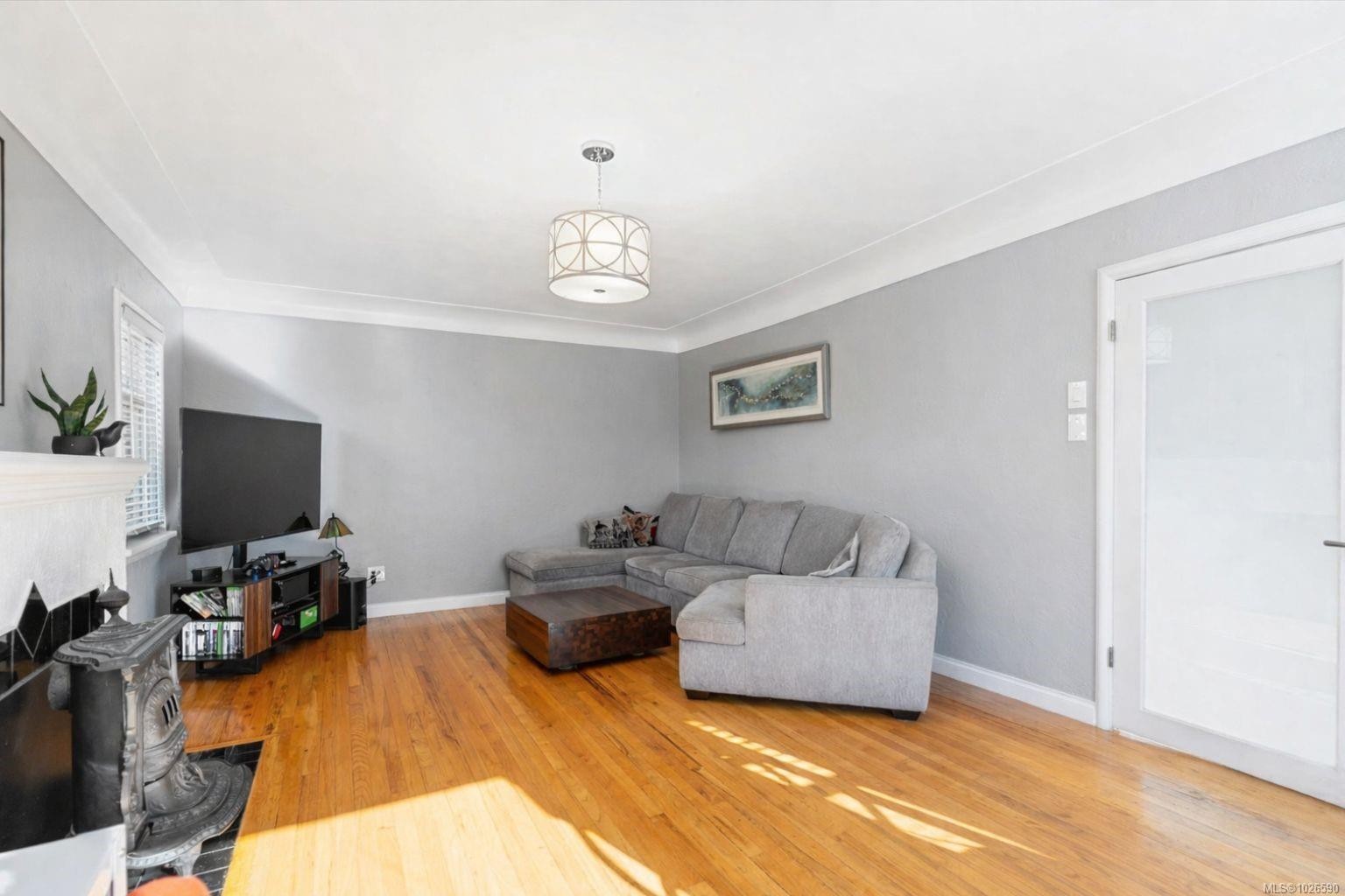 3771 Winston Cres, Saanich, BC