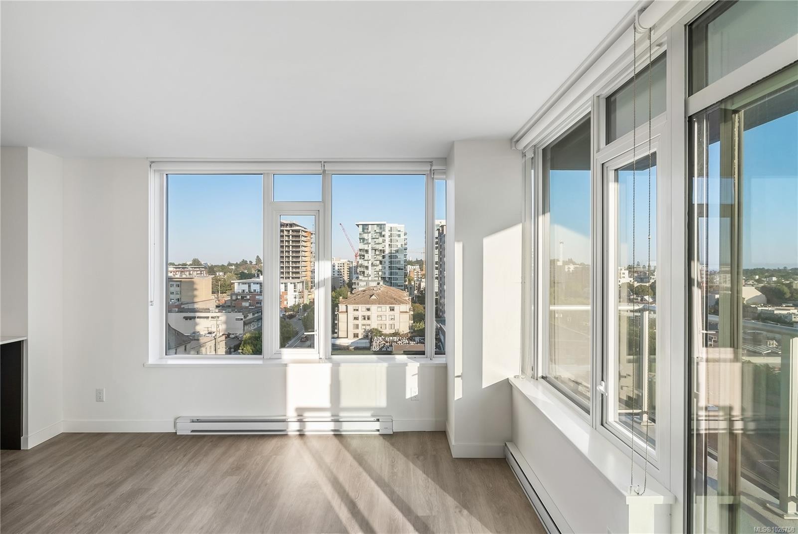 1602-845 Johnson St, Victoria, BC - Indoor