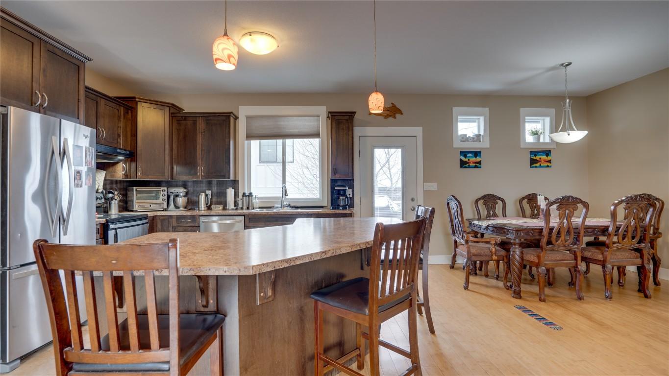 4406A 25 Street, Vernon, BC - Indoor