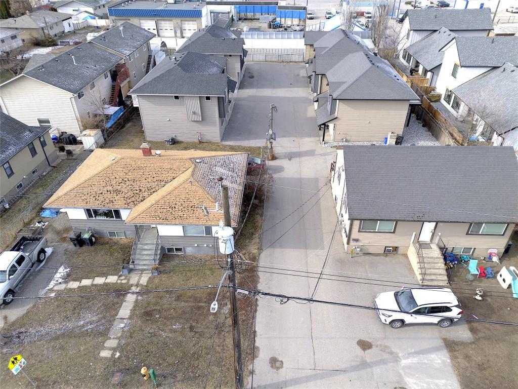 4406A 25 Street, Vernon, BC - Outdoor