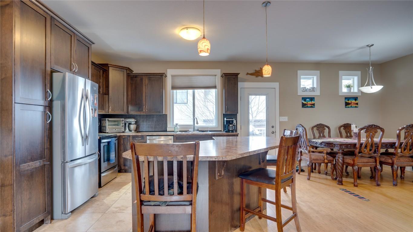 4406A 25 Street, Vernon, BC - Indoor