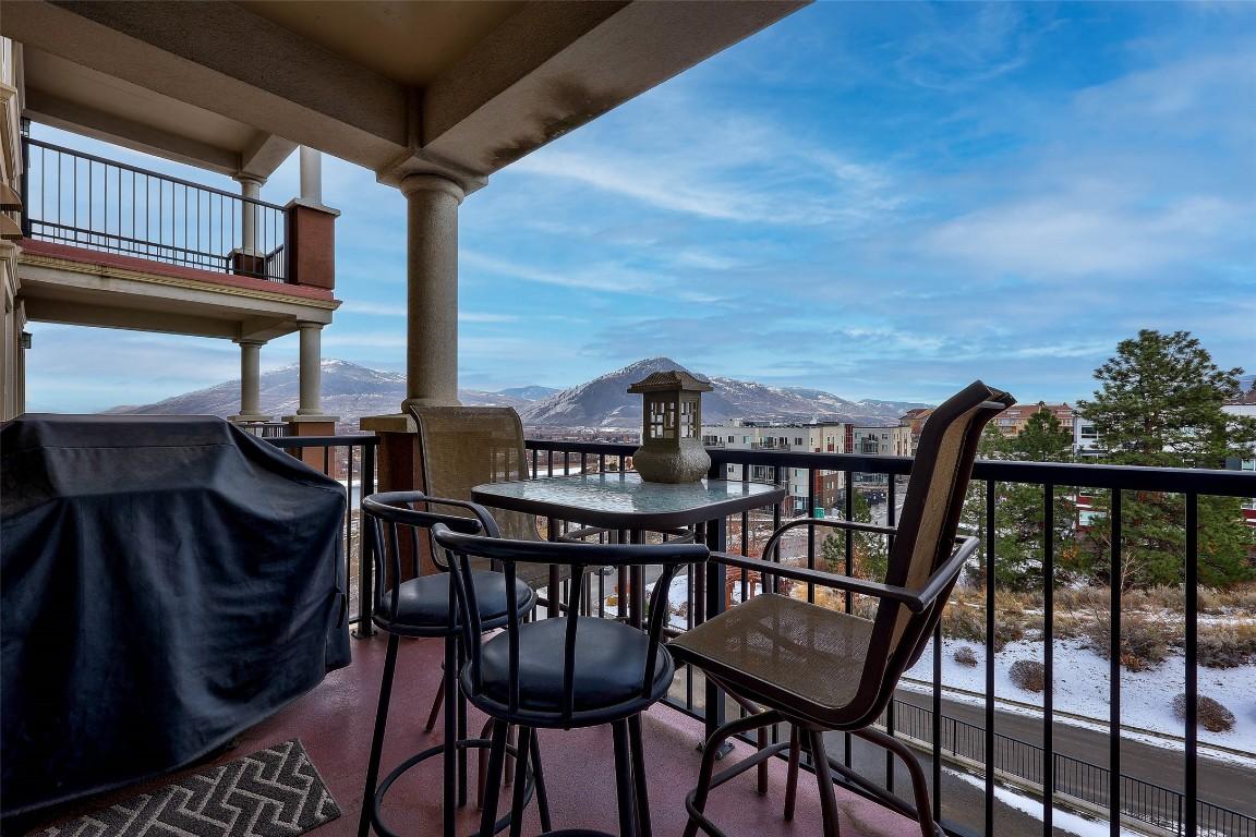 404-975 Victoria Street, Kamloops, BC - Outdoor With Exterior