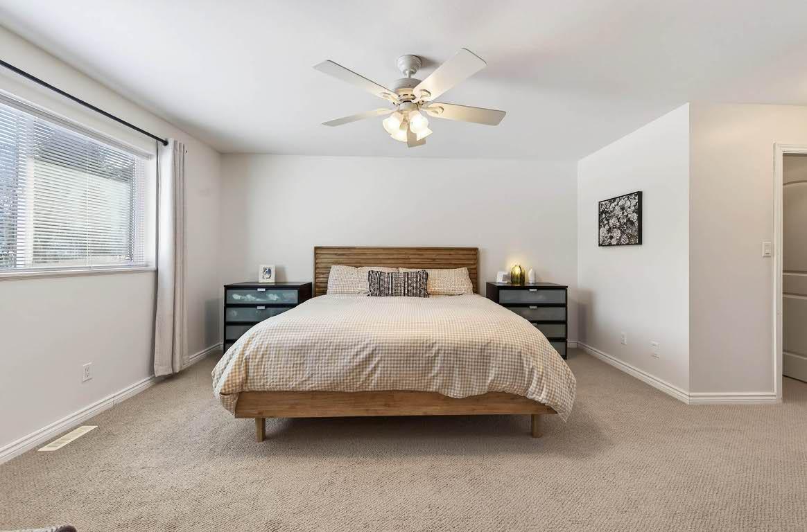370 Wyndhaven Place, Clearwater, BC - Indoor Photo Showing Bedroom