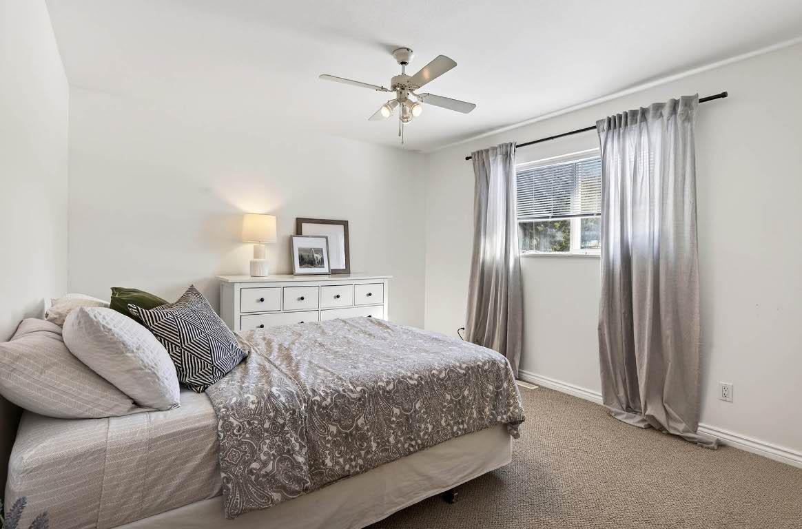 370 Wyndhaven Place, Clearwater, BC - Indoor Photo Showing Bedroom