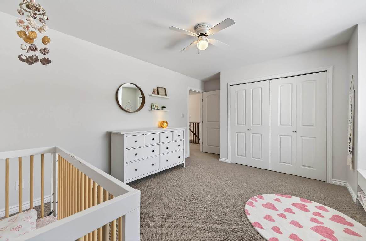 370 Wyndhaven Place, Clearwater, BC - Indoor Photo Showing Bedroom
