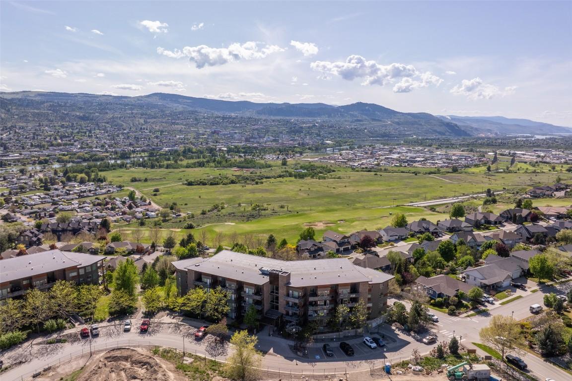 1306-1000 Talasa Way, Kamloops, BC - Outdoor With View