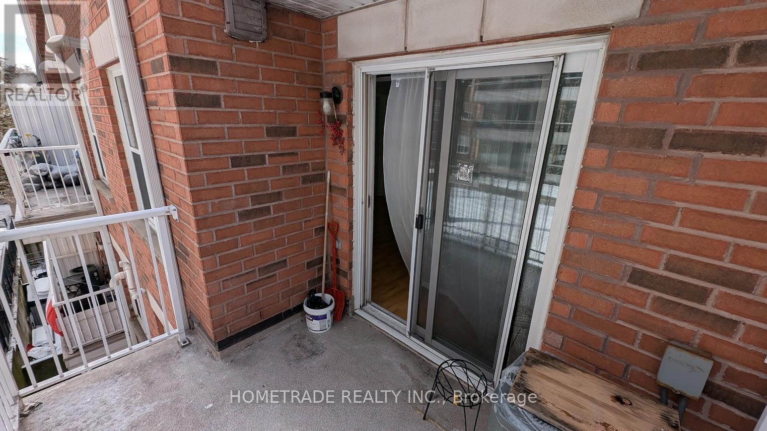 72 - 37 Four Winds Drive, Toronto, ON - Outdoor With Exterior