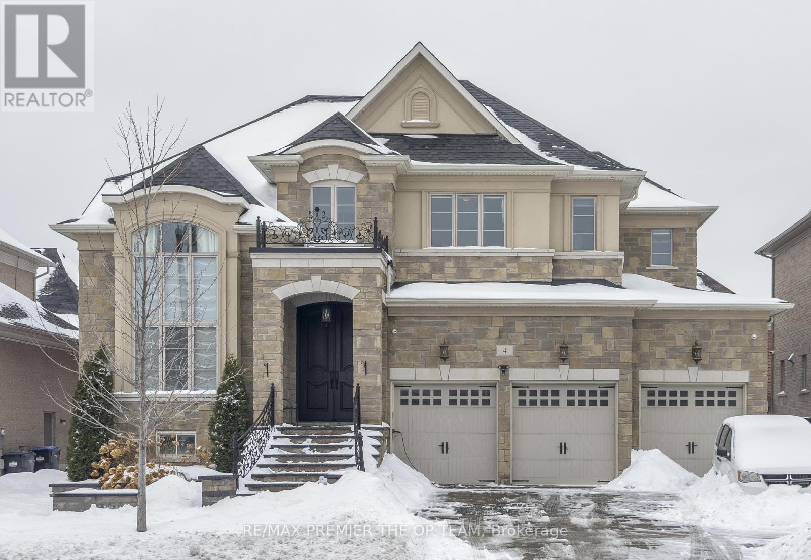 4 John Carroll Drive, Brampton, ON - Outdoor With Facade