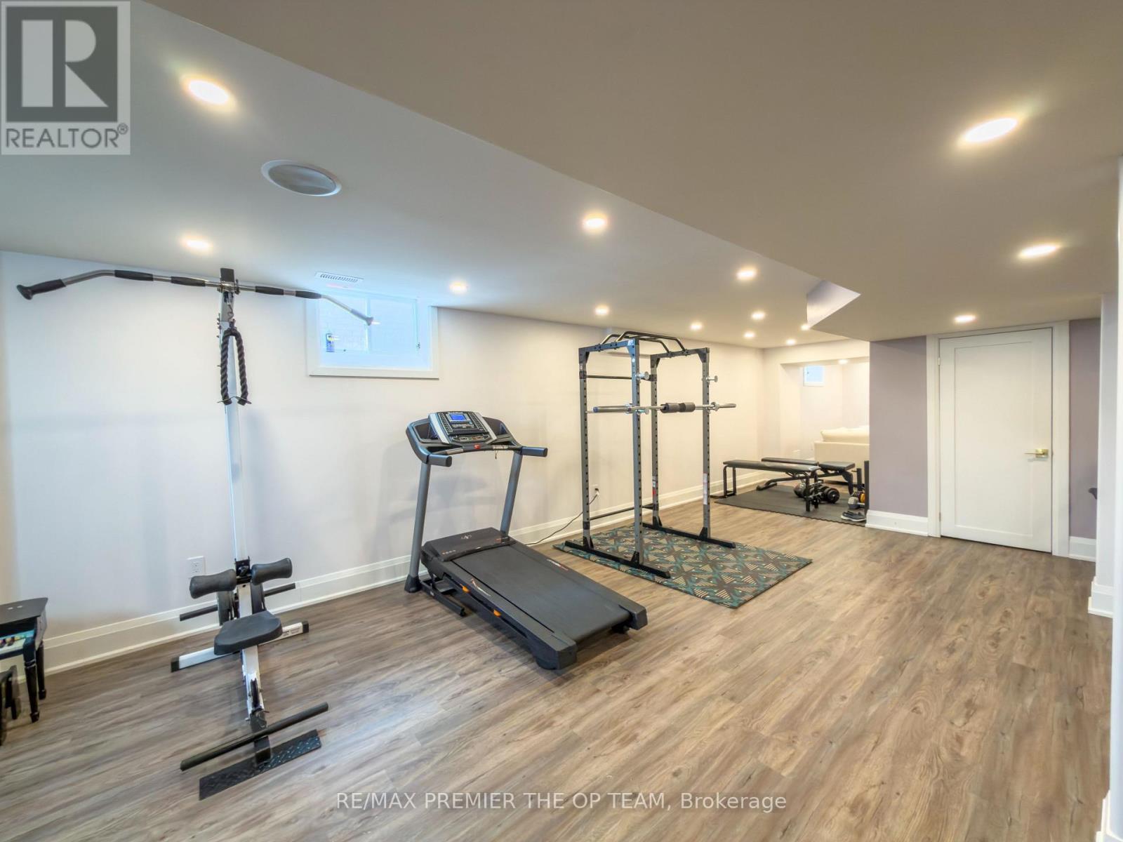 4 John Carroll Drive, Brampton, ON - Indoor Photo Showing Gym Room