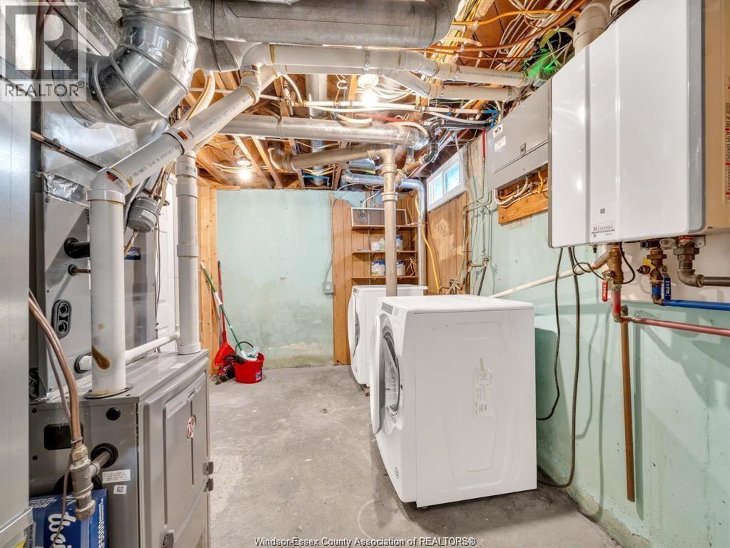 1484 Francois, Windsor, ON - Indoor Photo Showing Basement