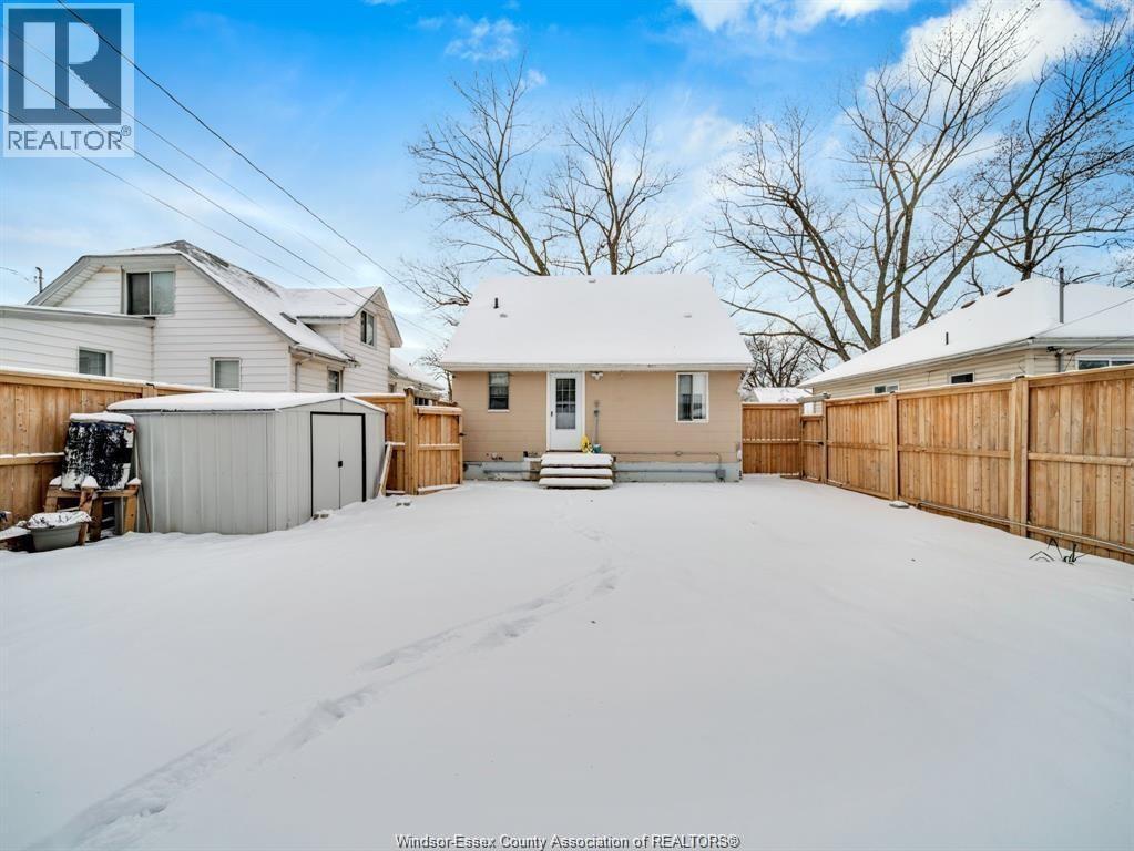 1484 Francois, Windsor, ON - Outdoor