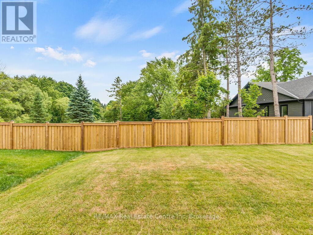 9 - 297 Whiting Street, Ingersoll (Ingersoll - South), ON - Outdoor