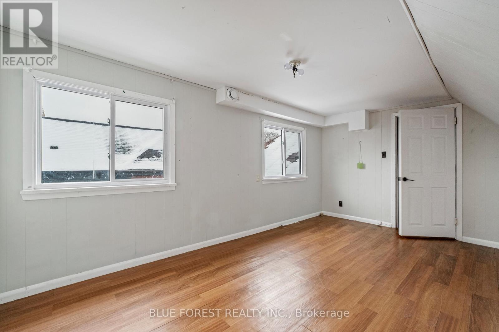 1026 Waterloo Street, London East (East B), ON - Indoor Photo Showing Other Room