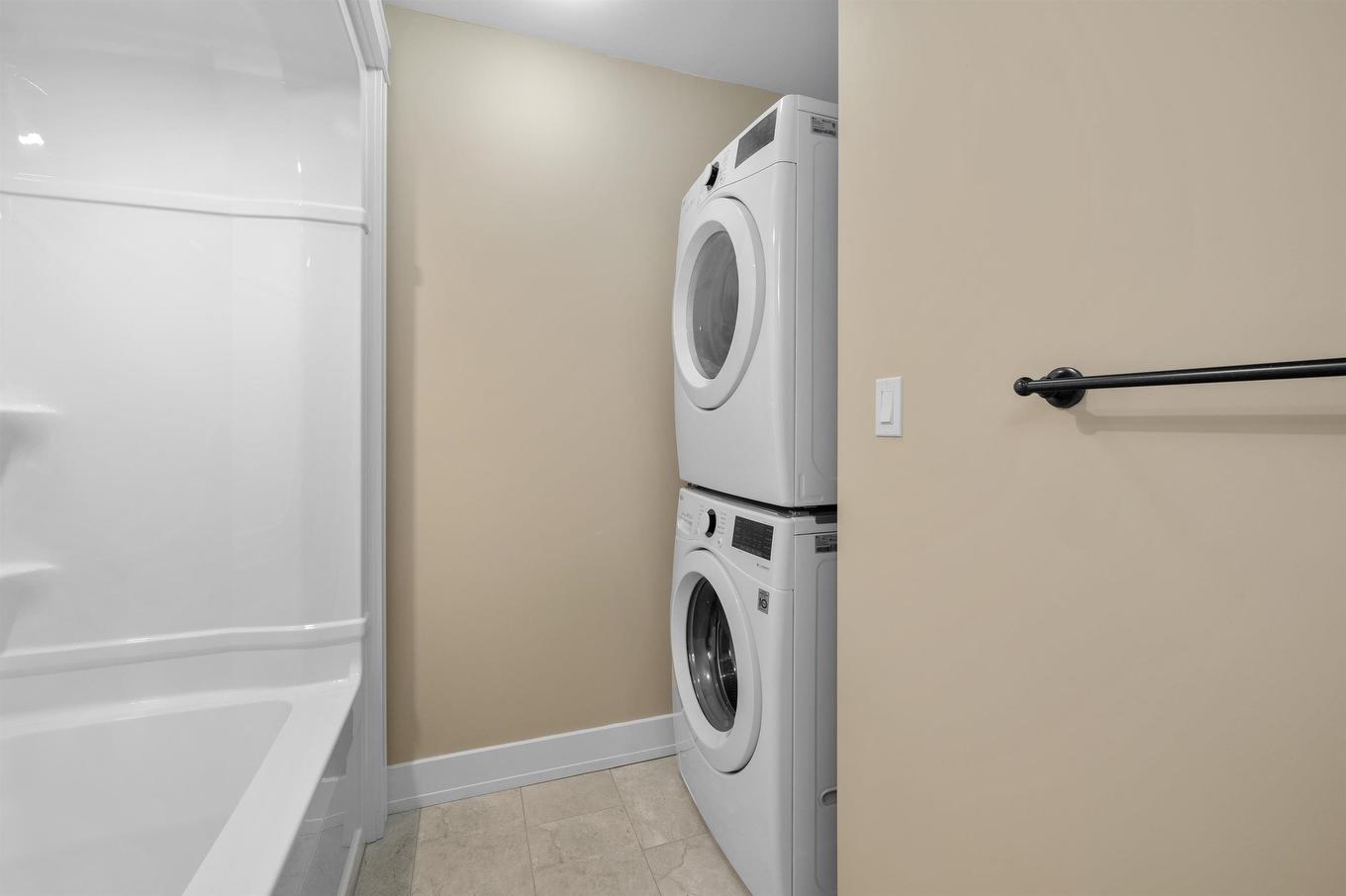 Unit 210 210 Shakespeare Drive, Stratford, PE