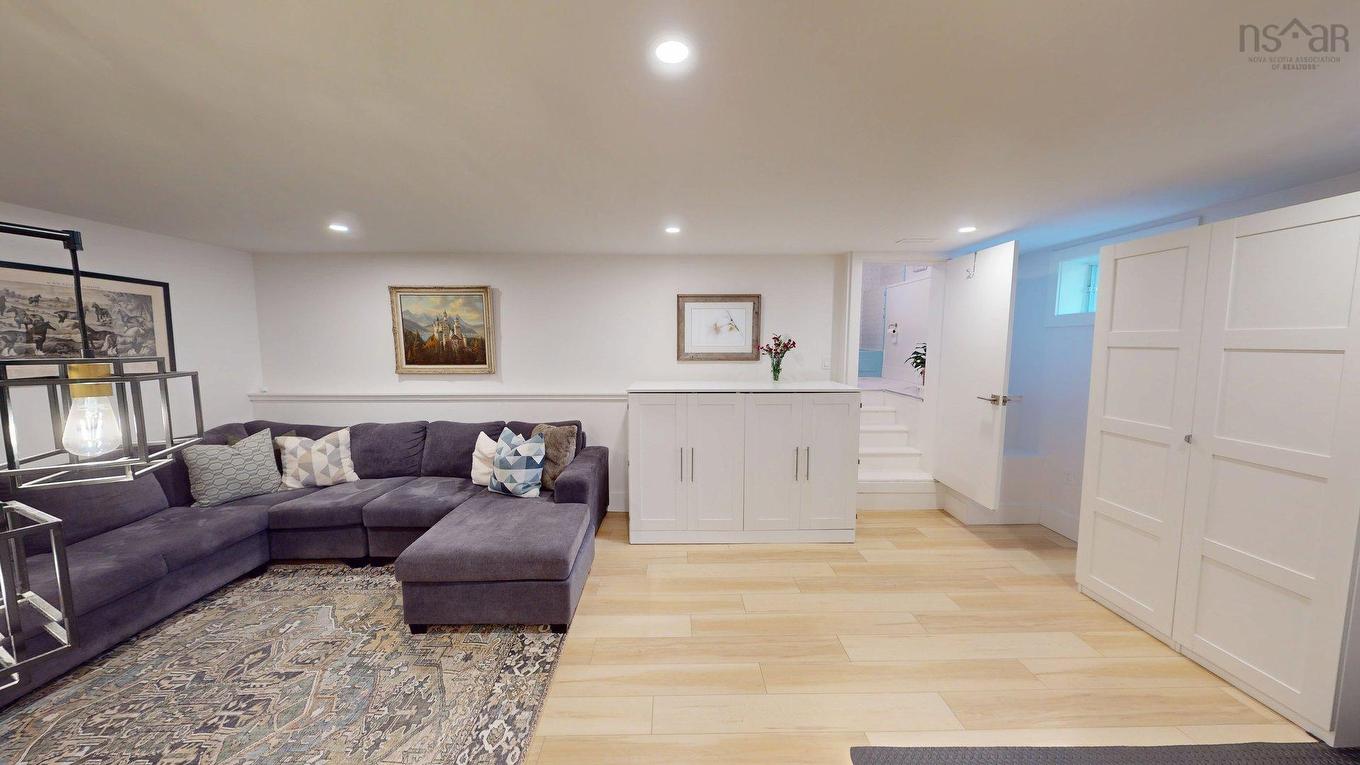 6368 Edinburgh Street, Halifax, NS