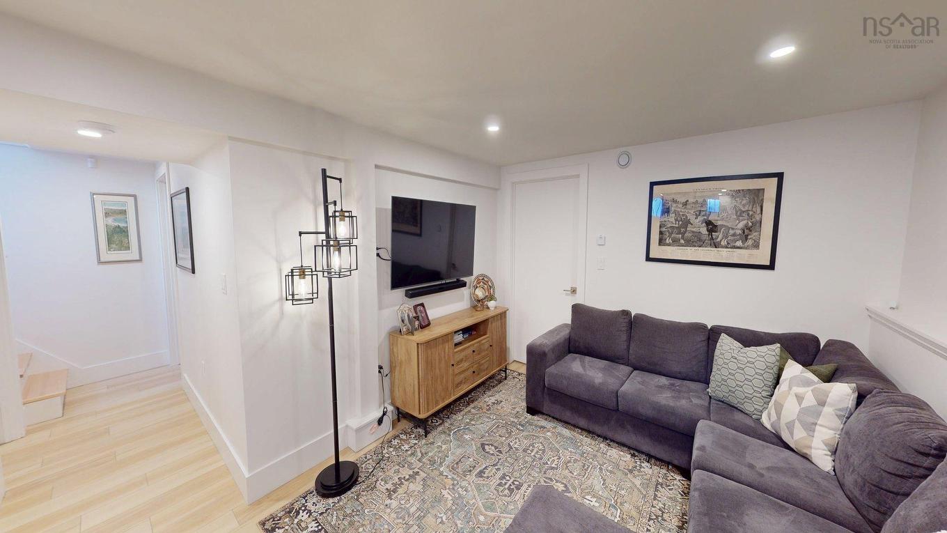 6368 Edinburgh Street, Halifax, NS