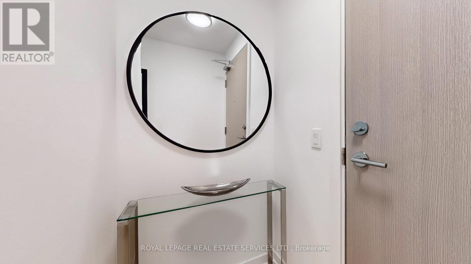 213 - 1195 The Queensway, Toronto, ON - Indoor