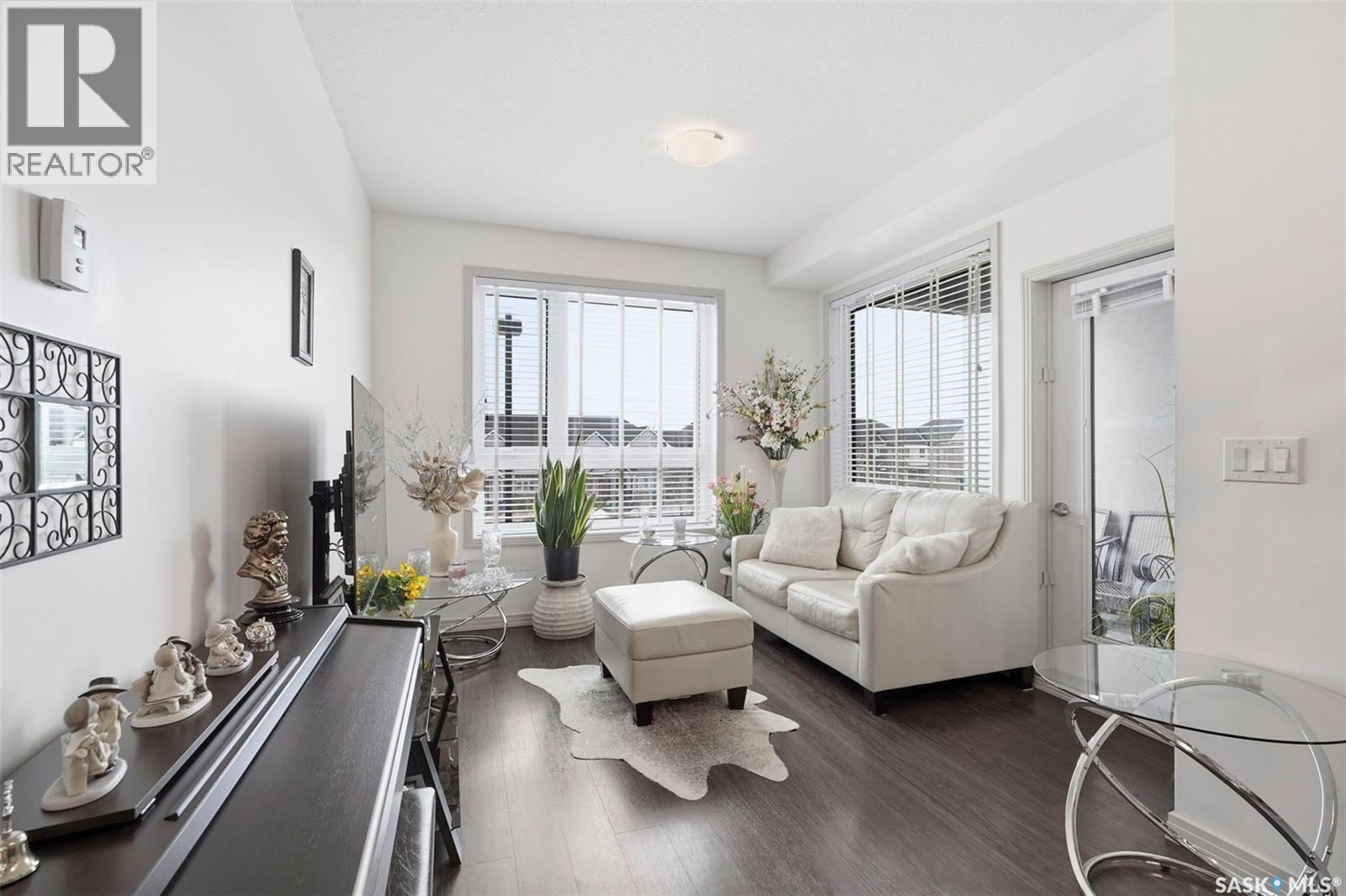 213 223 Evergreen Square, Saskatoon, SK - Indoor Photo Showing Other Room