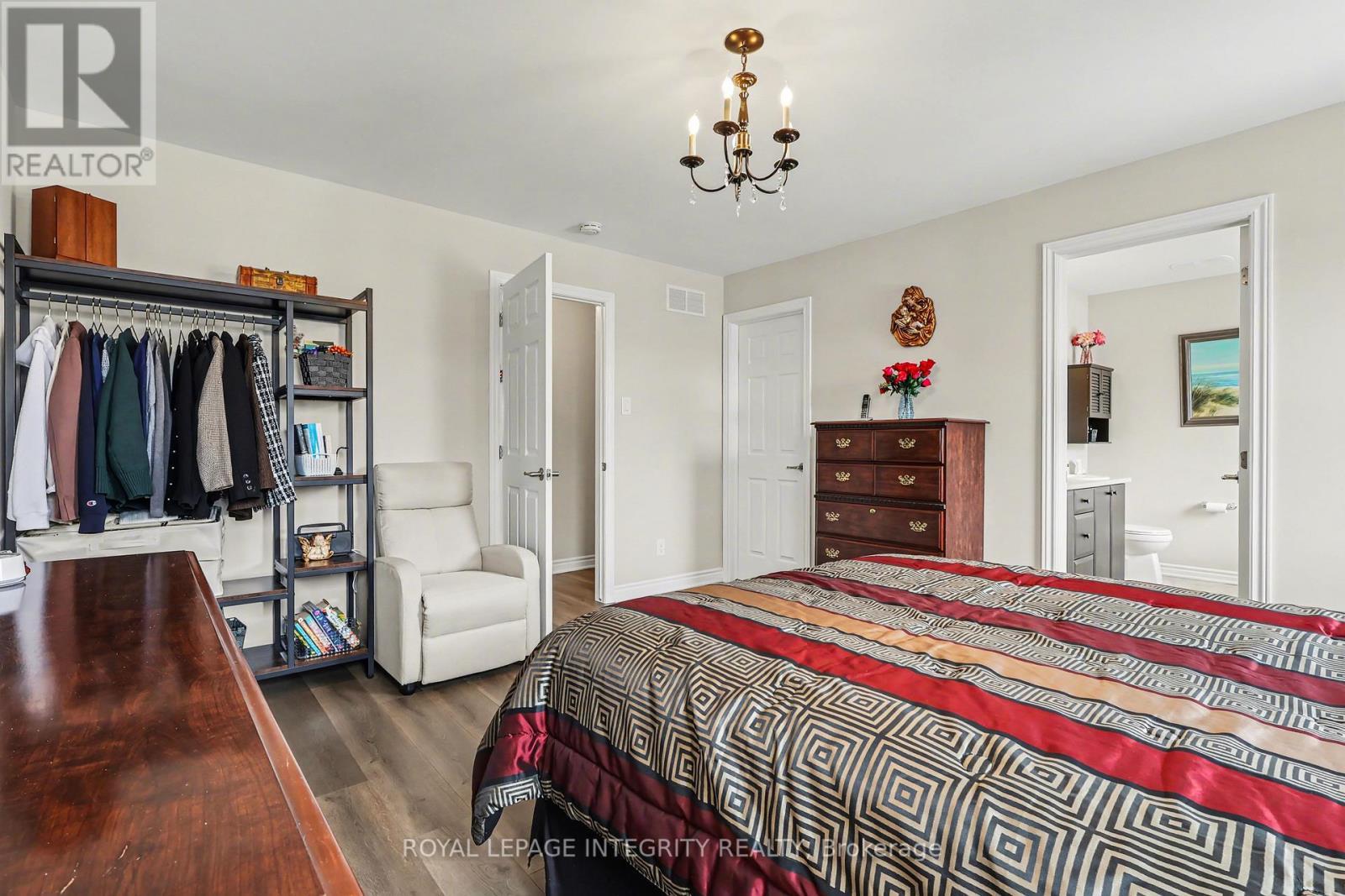 536 Arum Terrace, Ottawa, ON - Indoor Photo Showing Bedroom