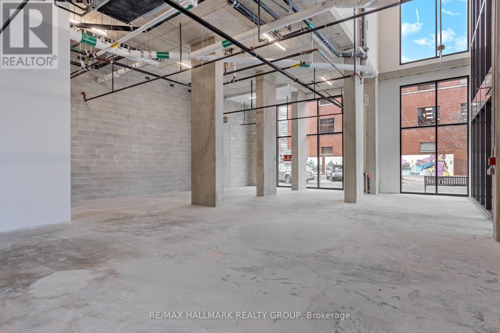 390 Bank Street, Ottawa, ON