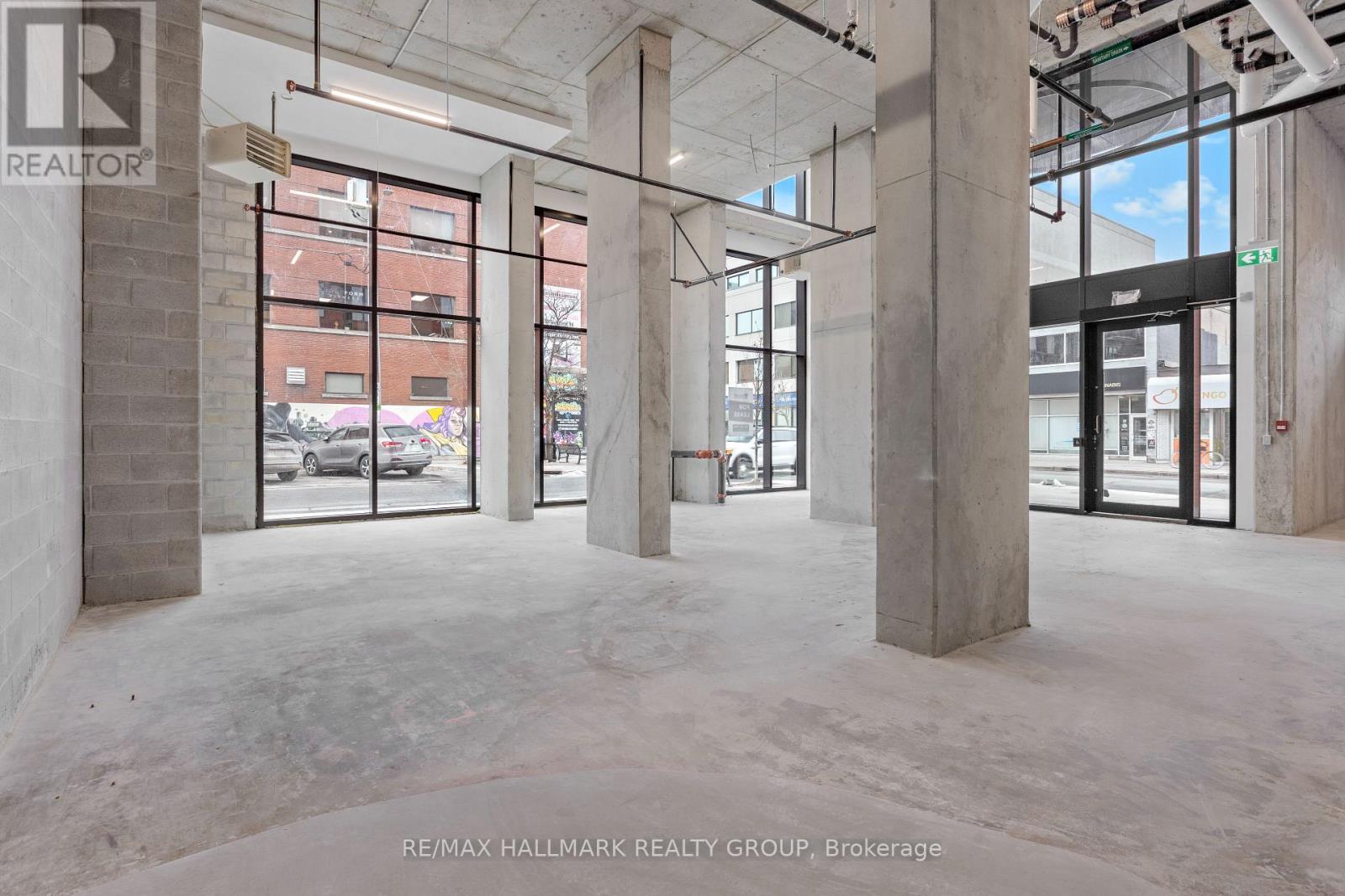 390 Bank Street, Ottawa, ON