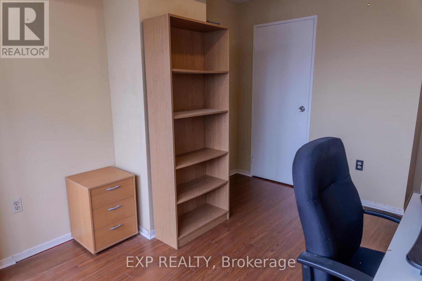 608 - 475 The West Mall, Toronto (Etobicoke West Mall), ON - Indoor Photo Showing Office