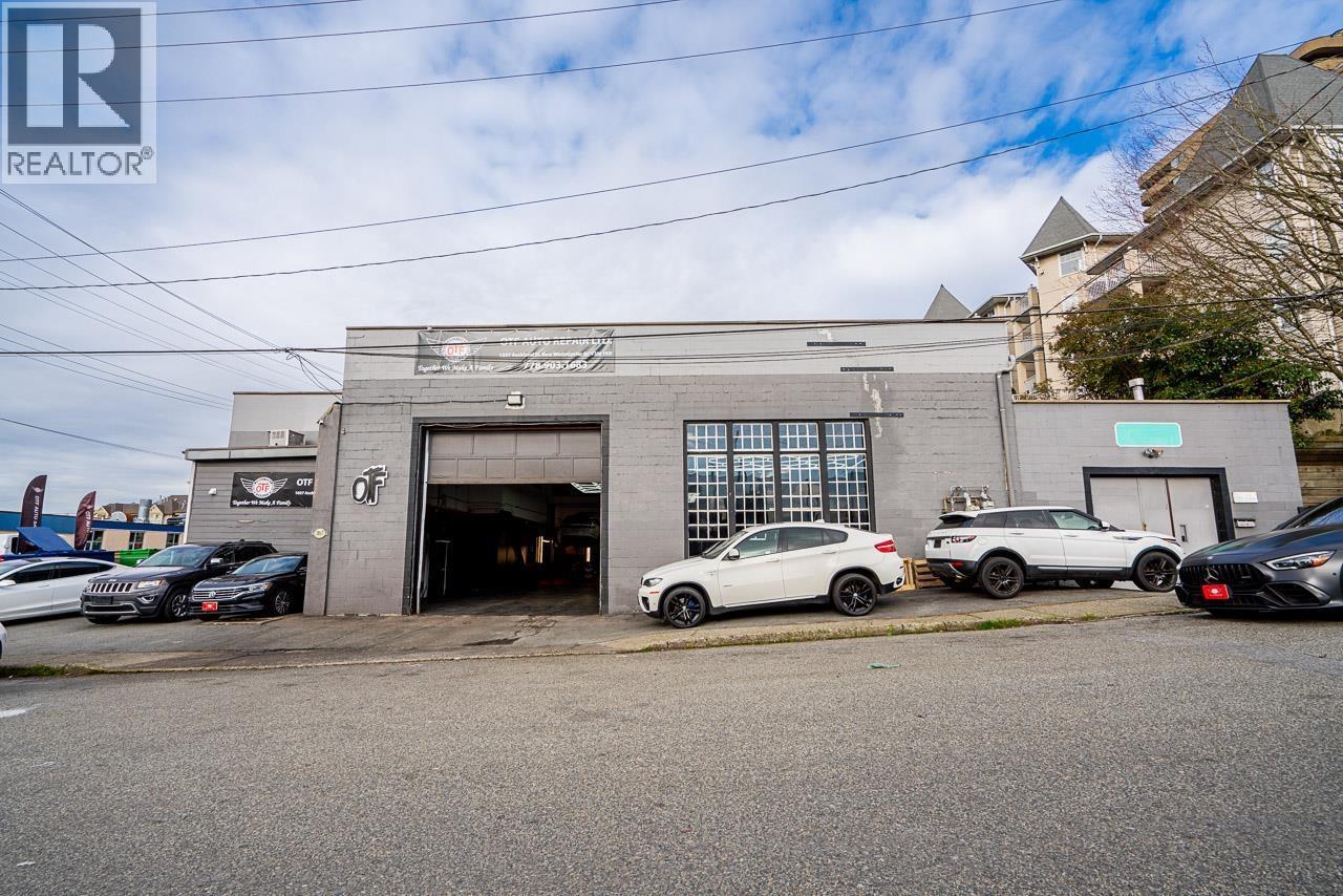 1037 Auckland Street, New Westminster, BC