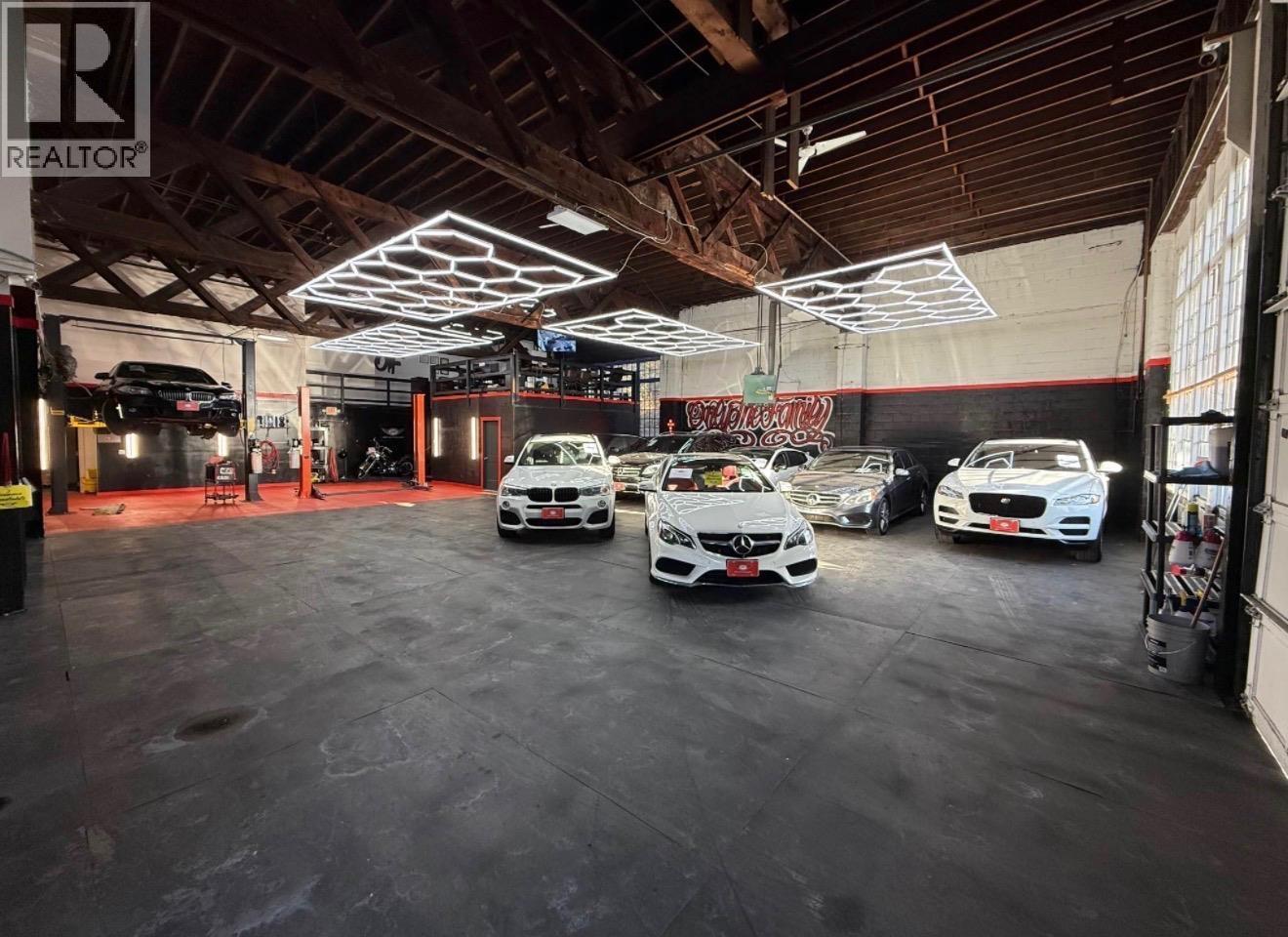 1037 Auckland Street, New Westminster, BC