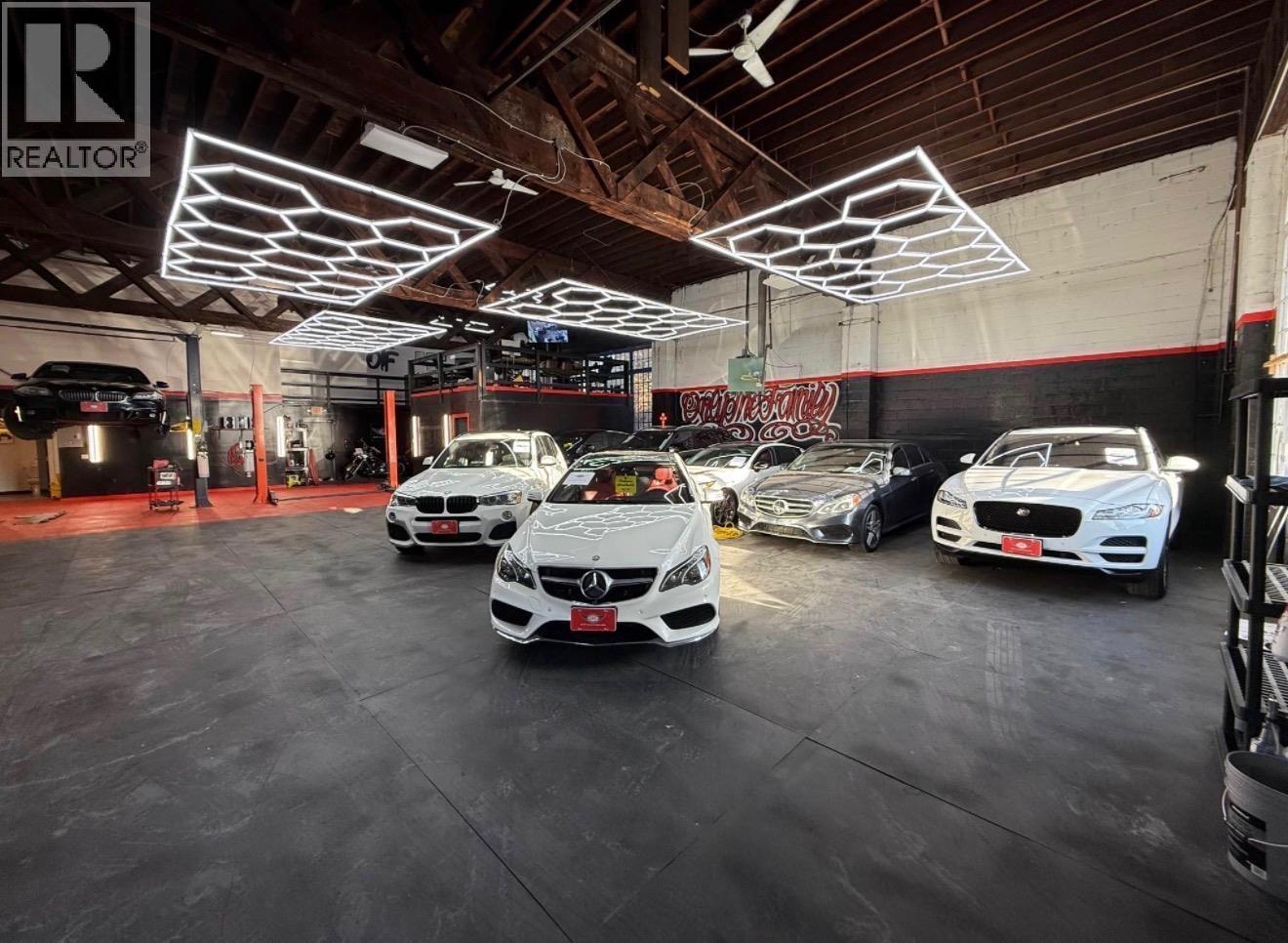 1037 Auckland Street, New Westminster, BC