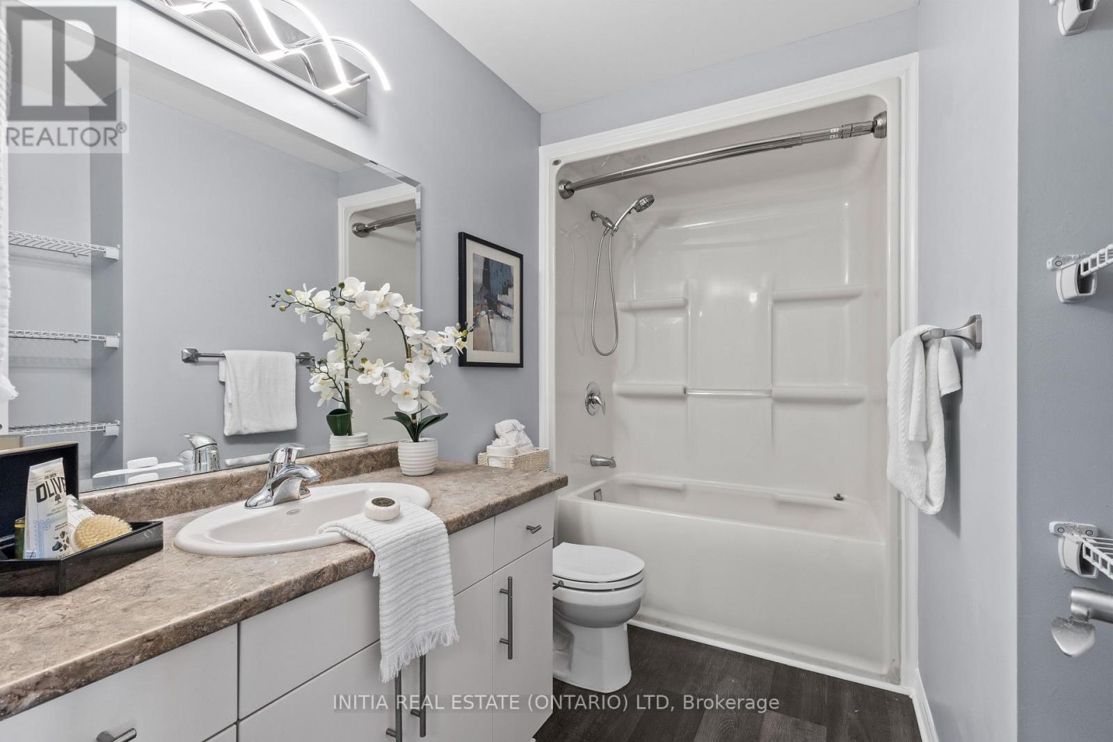 167 - 1010 Fanshawe Park Road E, London North (North C), ON - Indoor Photo Showing Bathroom