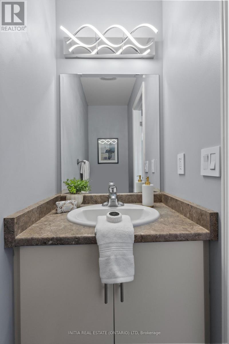 167 - 1010 Fanshawe Park Road E, London North (North C), ON - Indoor Photo Showing Bathroom