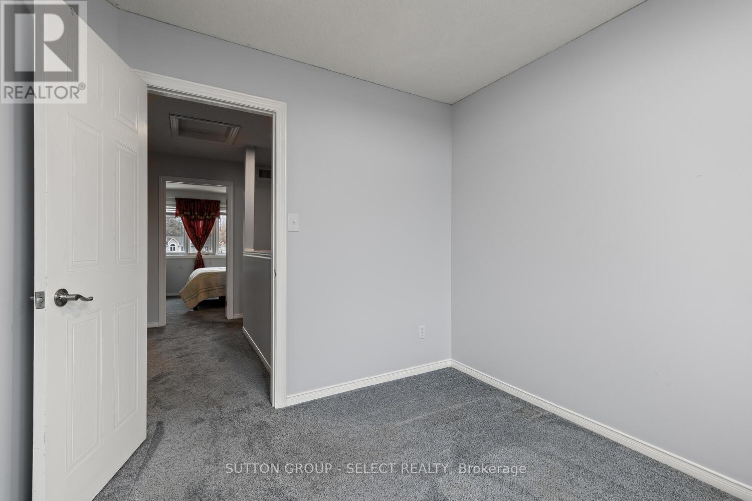 43 - 9 Ailsa Place, London South (South J), ON - Indoor Photo Showing Other Room