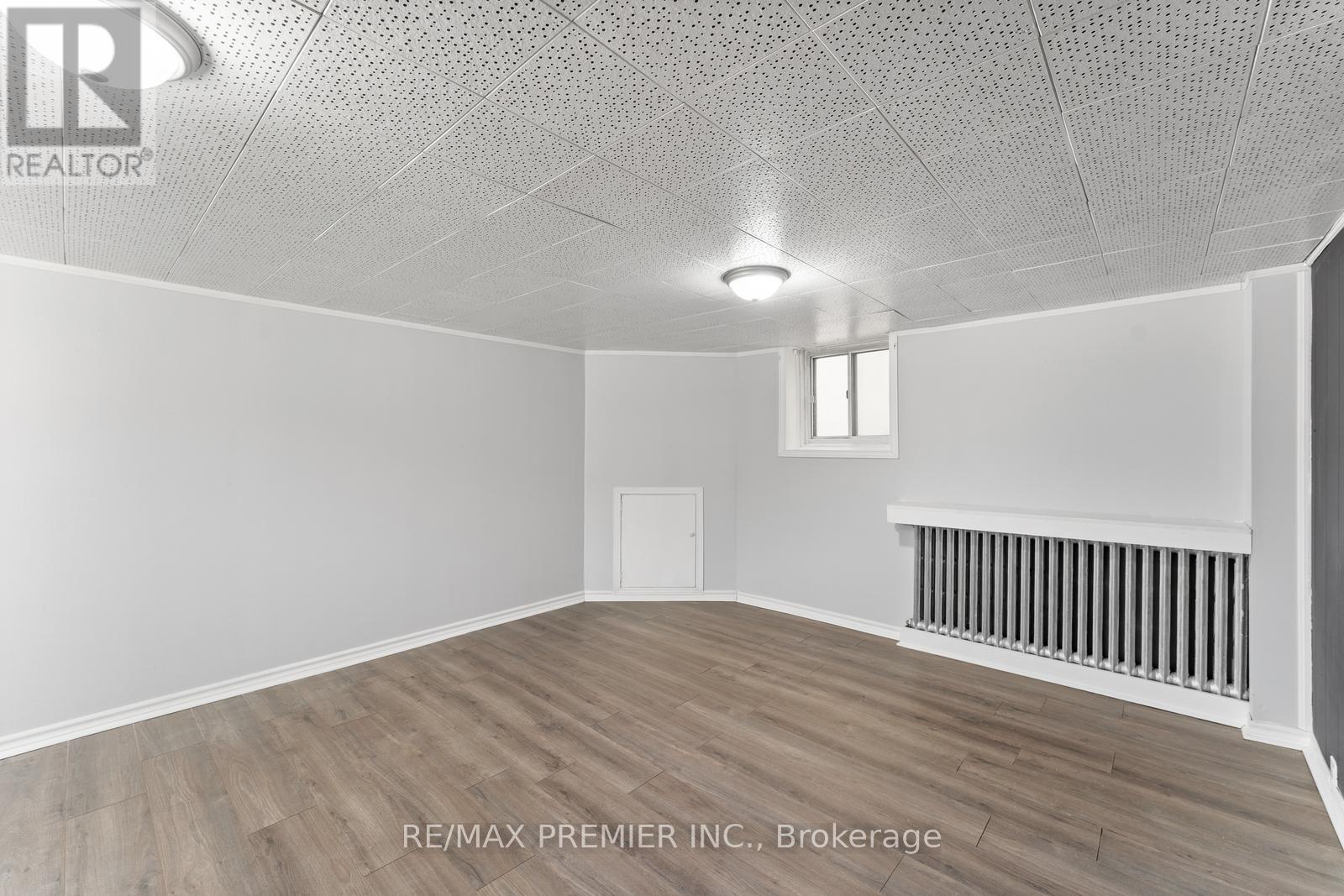 1013 Briar Hill Avenue, Toronto, ON - Indoor Photo Showing Other Room