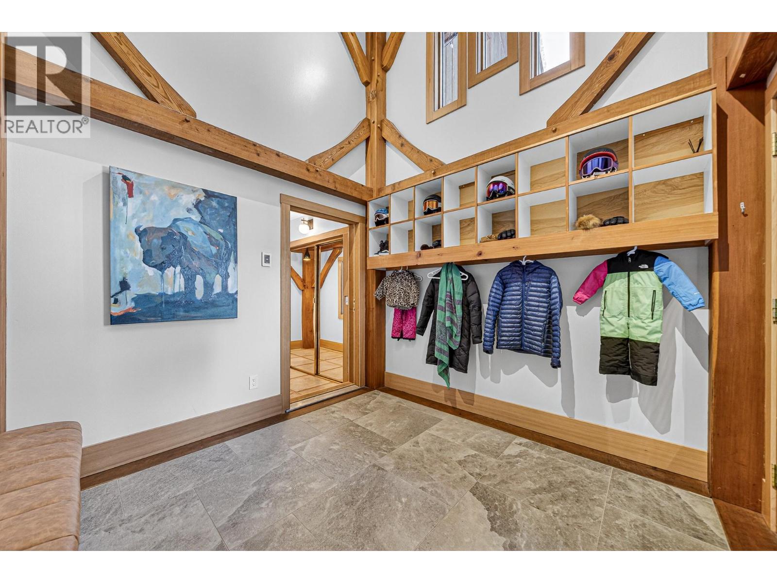 4546 Timberline Crescent, Fernie, BC - Indoor Photo Showing Other Room