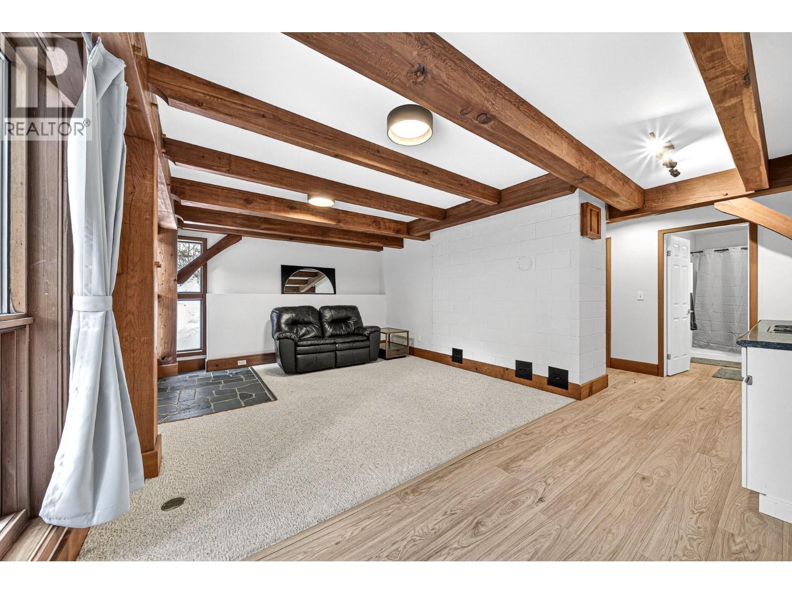 4546 Timberline Crescent, Fernie, BC - Photo Showing Other Room