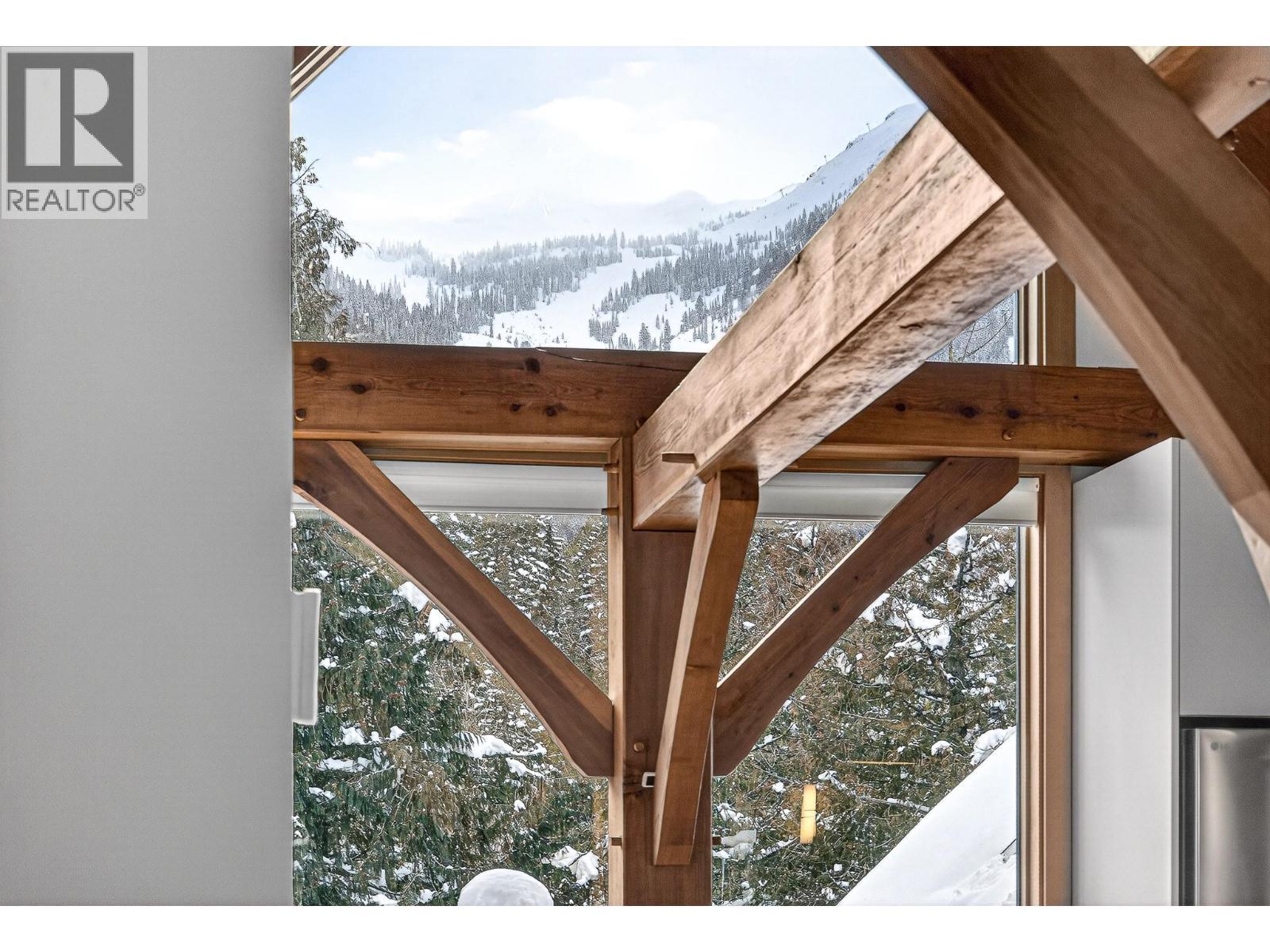 4546 Timberline Crescent, Fernie, BC - Outdoor With Exterior