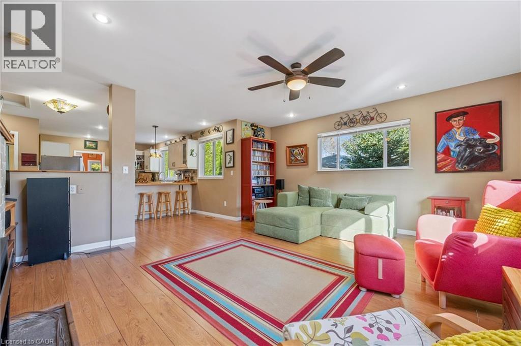 32 Holly Trail, Puslinch, ON - Indoor