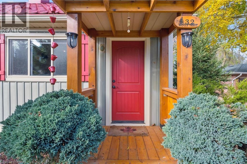 32 Holly Trail, Puslinch, ON - Outdoor