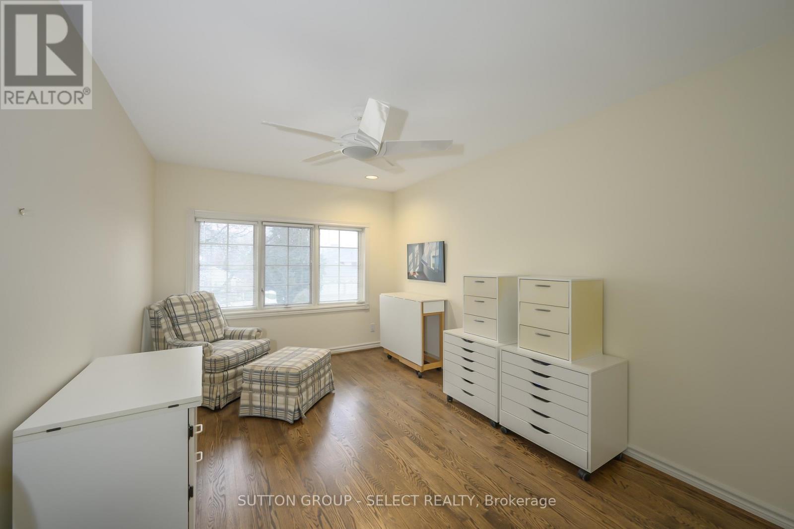 95 Highland Woods Court, London South (South P), ON - Indoor Photo Showing Bedroom