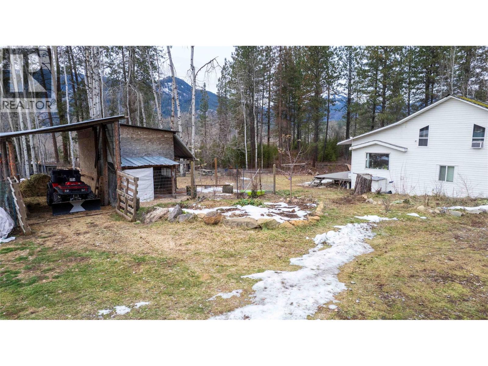 9375 Granby Road, Grand Forks, BC