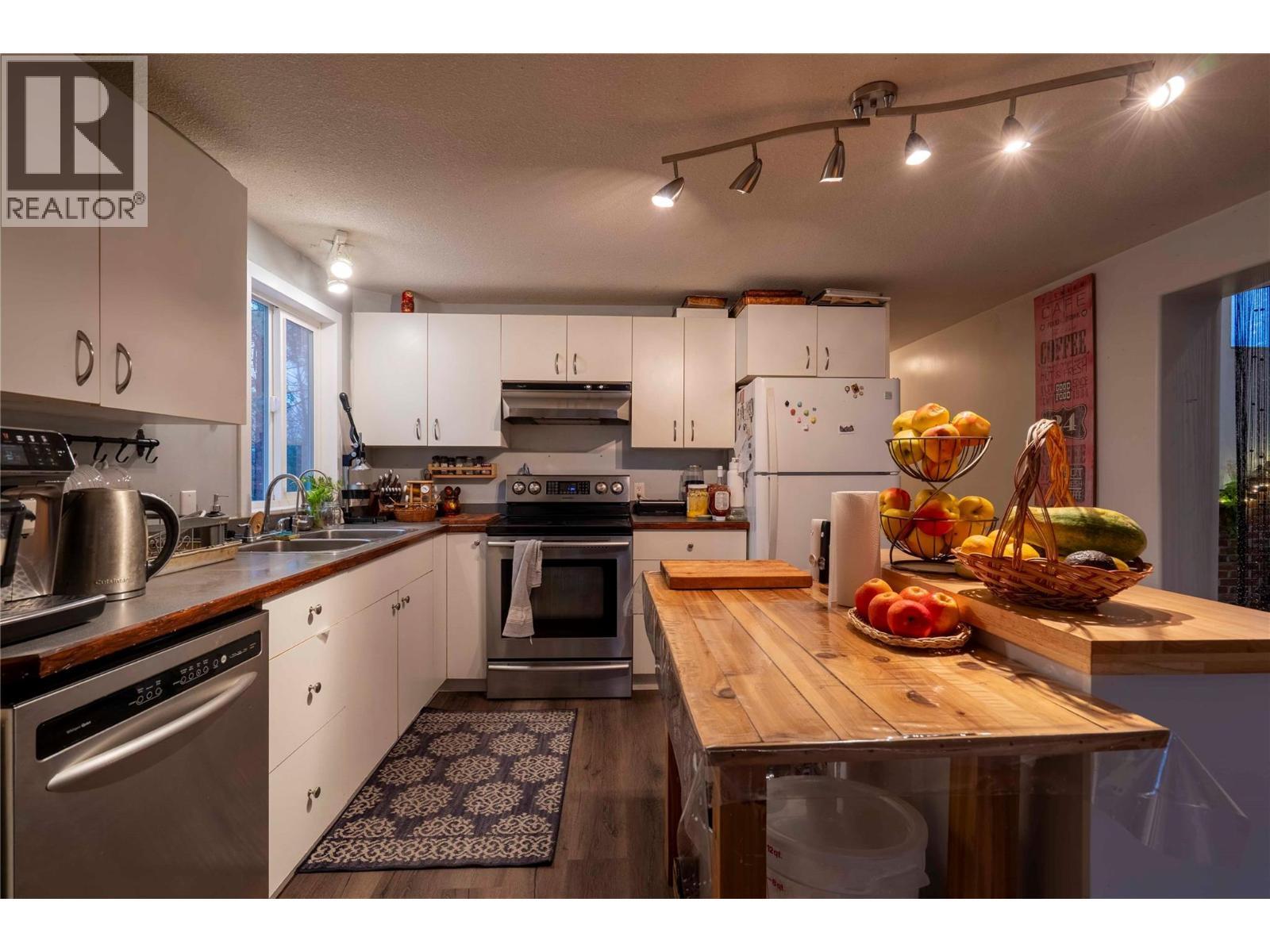 9375 Granby Road, Grand Forks, BC