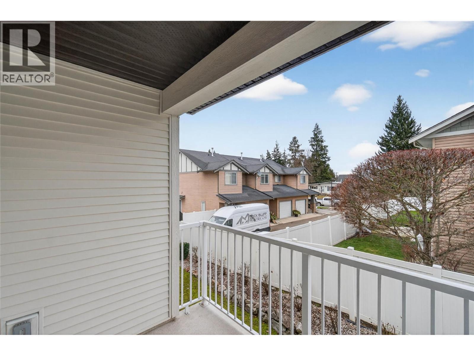2081 11 Avenue Ne Unit# 4, Salmon Arm, BC