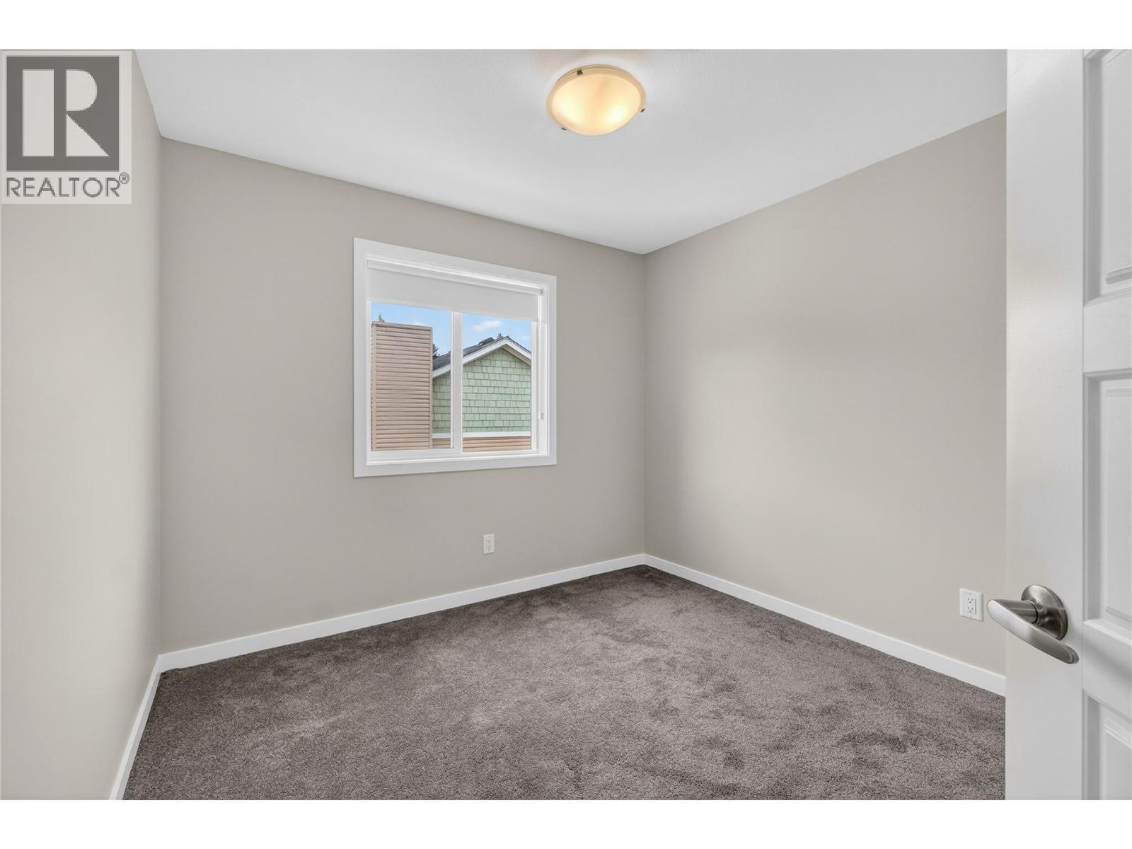 2081 11 Avenue Ne Unit# 4, Salmon Arm, BC