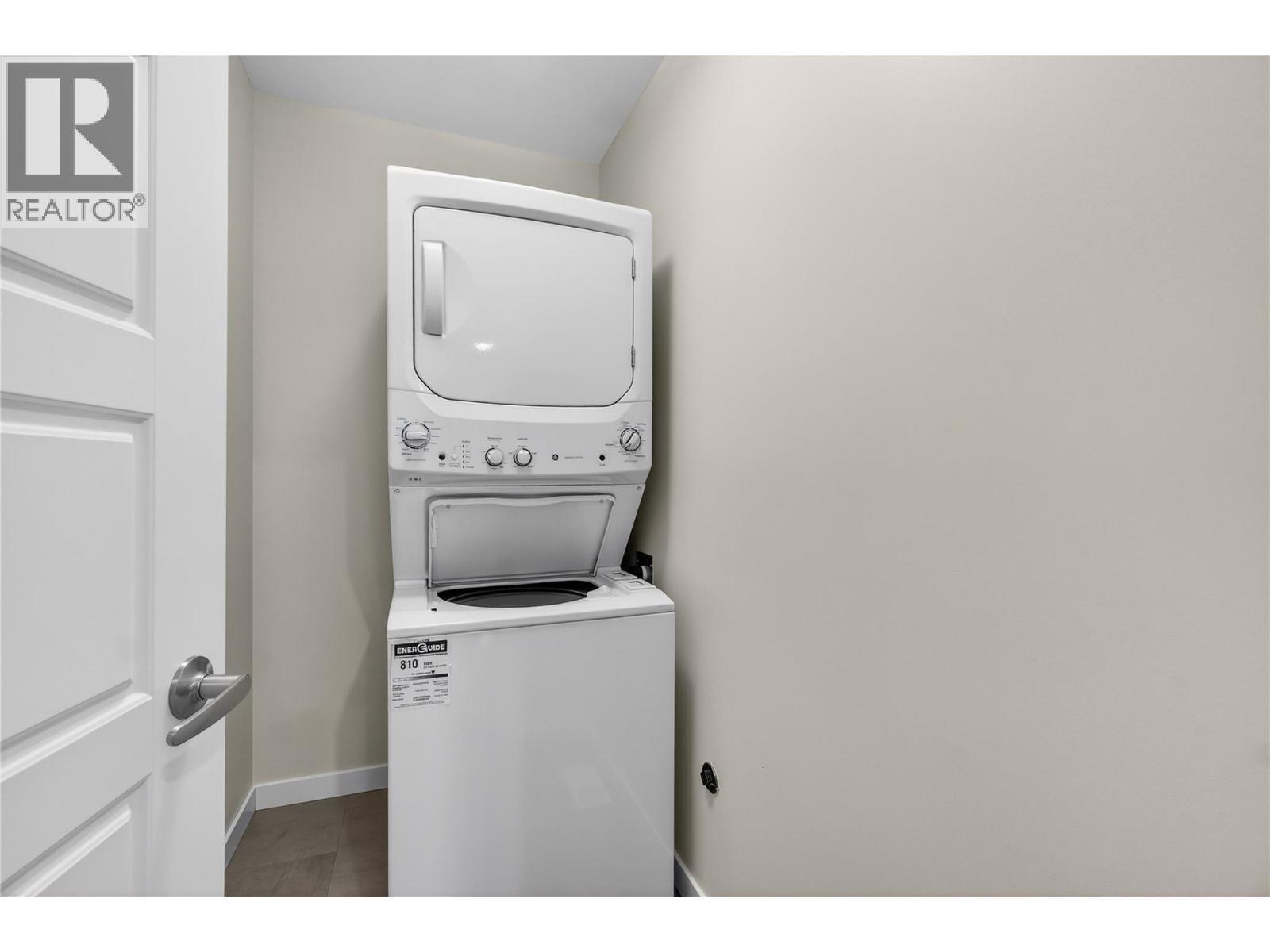 2081 11 Avenue Ne Unit# 4, Salmon Arm, BC