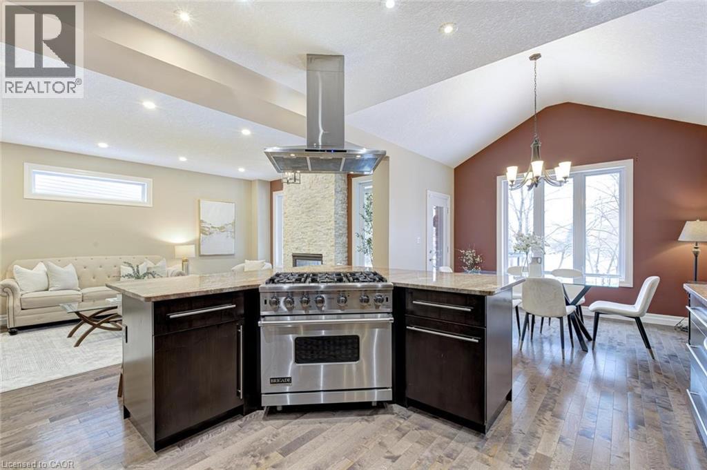 941 Pioneer Grove Court, Kitchener, ON - Indoor